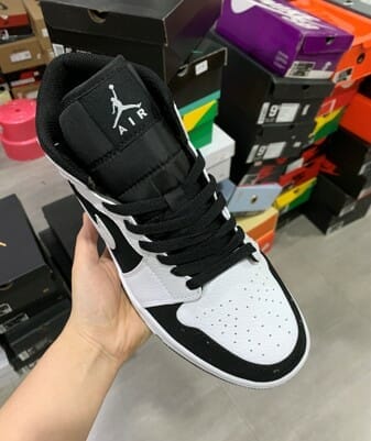 , Air Jordan 1 Mid Black White, izedge shop